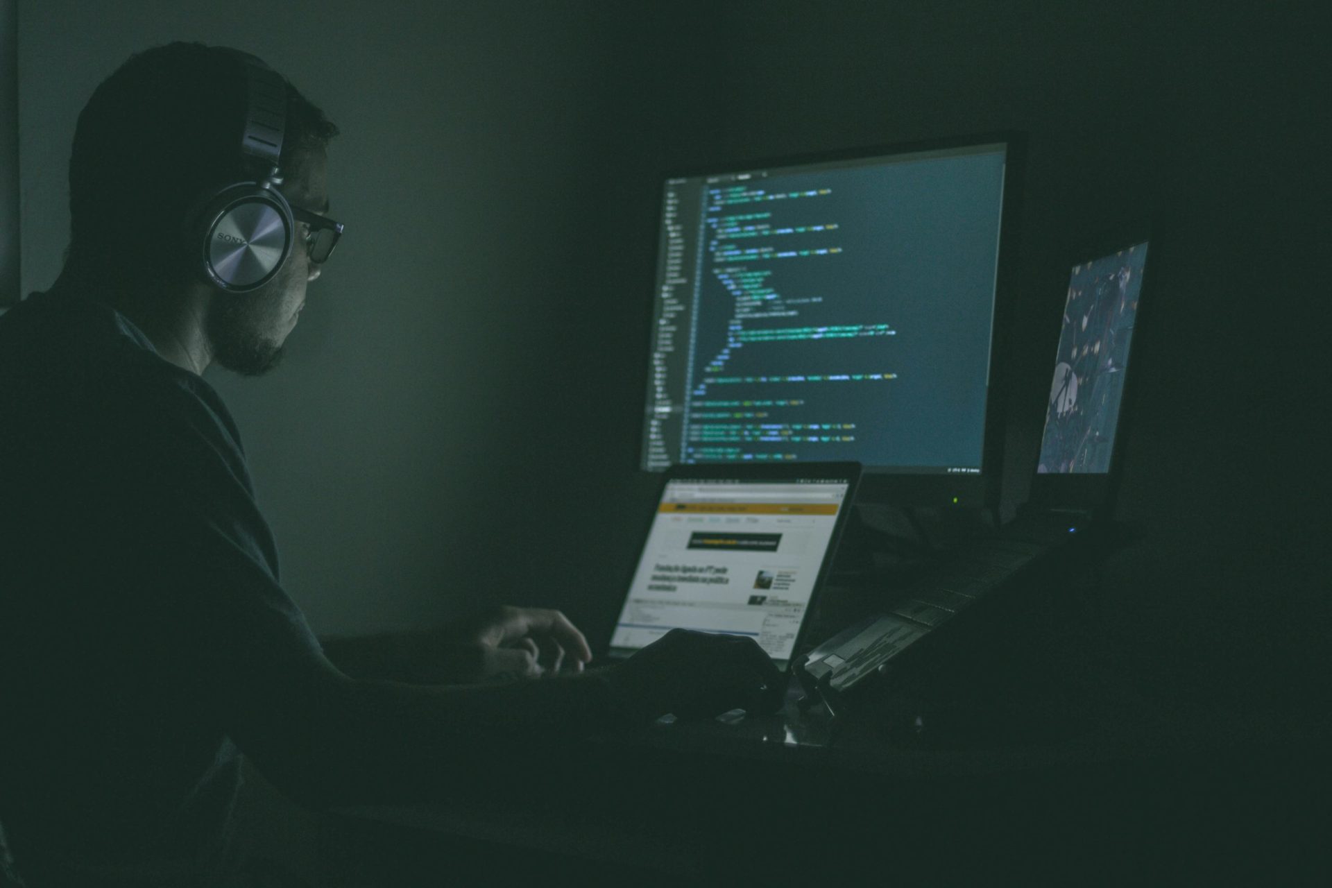 Dark Web Monitoring Explained: What It Can and Can’t Tell You